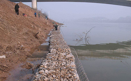河道石籠網(wǎng)3.jpg